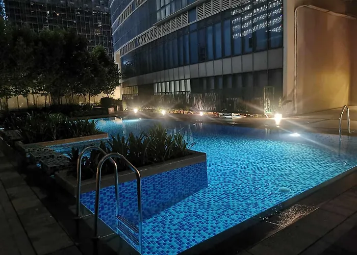 Aparthotel Uptown Parksuites Tower 1 *