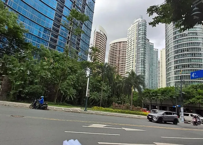 Hostel Uptown Parksuites Tower 1 Manila