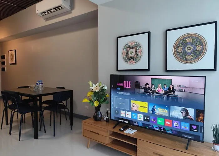 Aparthotel Uptown Parksuites Tower 1 *