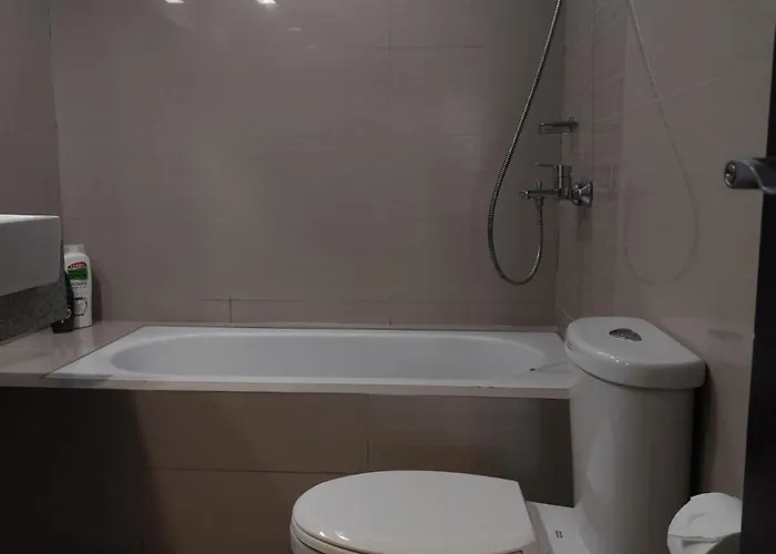 Uptown Parksuites Tower 1 Aparthotel *